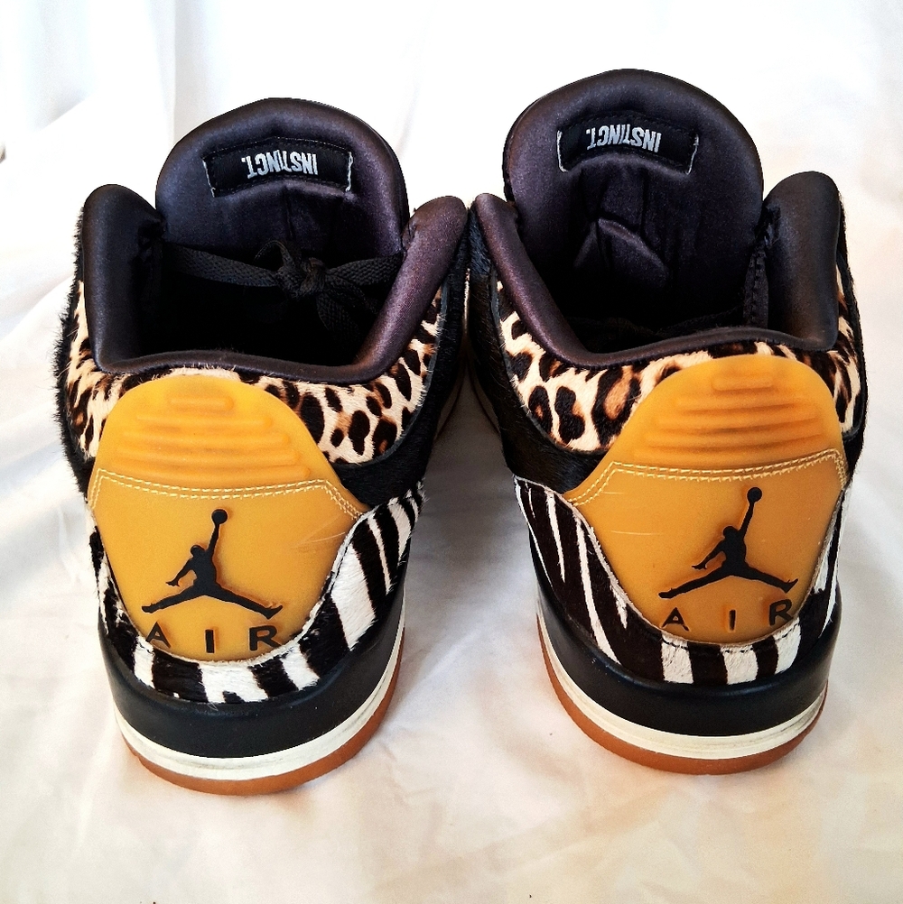Nike Air Jordan 3 Retro SE "Animal Instinct" In Men's Size 11 - Picture 4 of 6